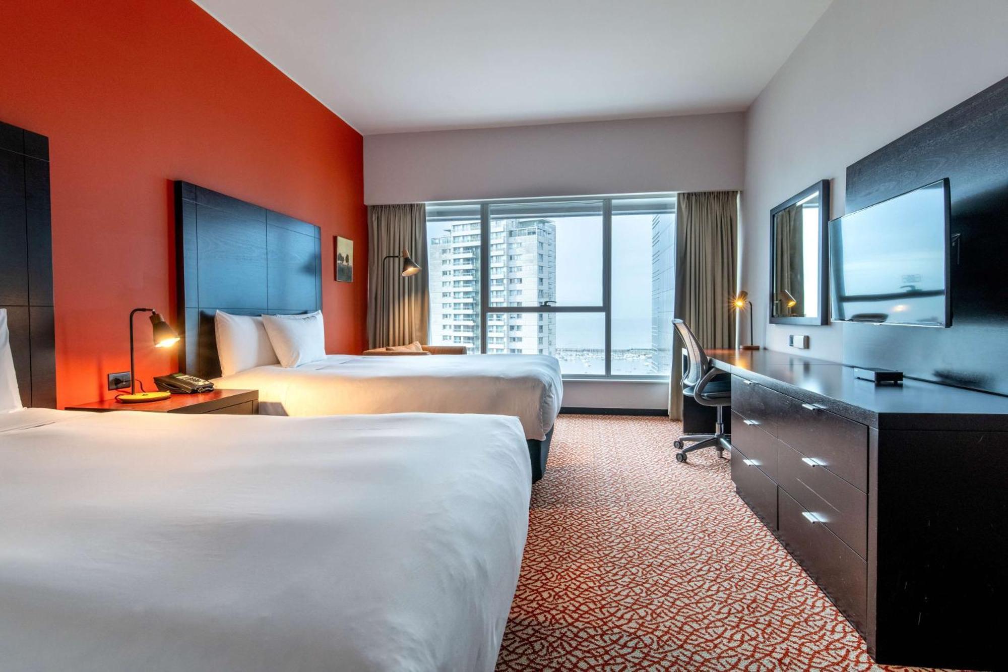 Hilton Garden Inn Монтевидео Екстериор снимка